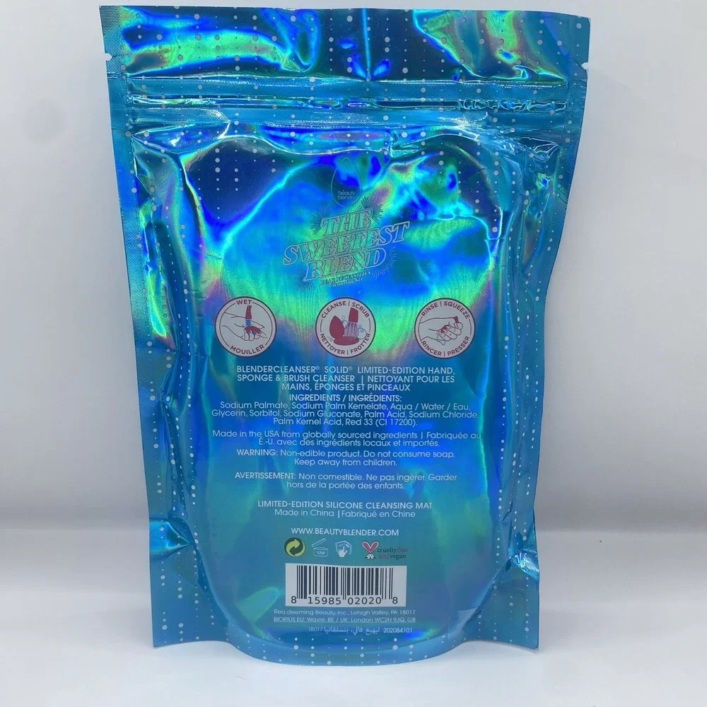 Beauty blender The Sweetest Blend Bear Necessities 2pc Cleansing Set NEW LE